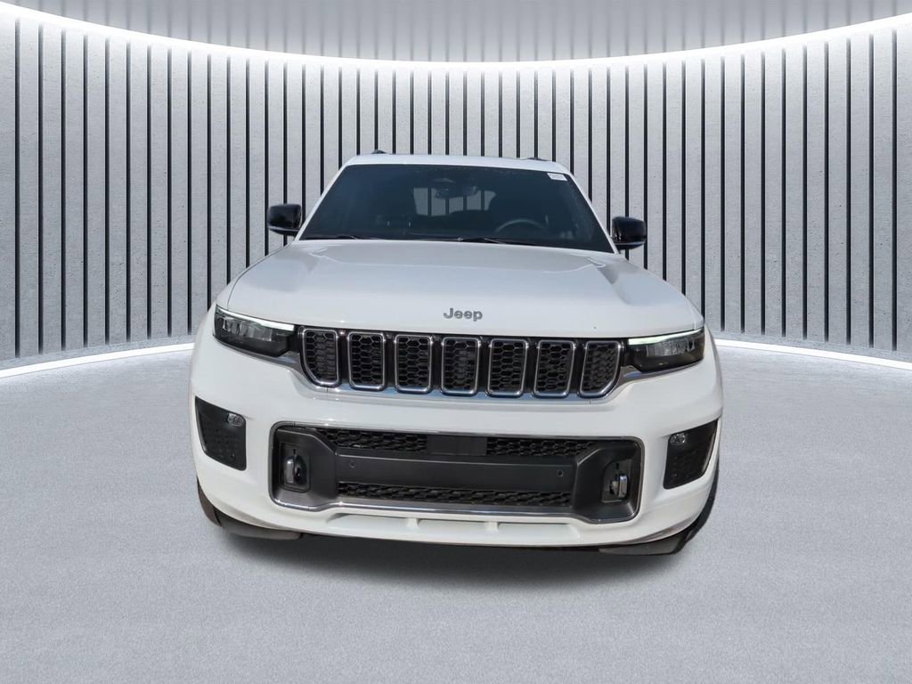 Used 2025 Jeep Grand Cherokee L Overland w/ Luxury Tech Group IV image 17