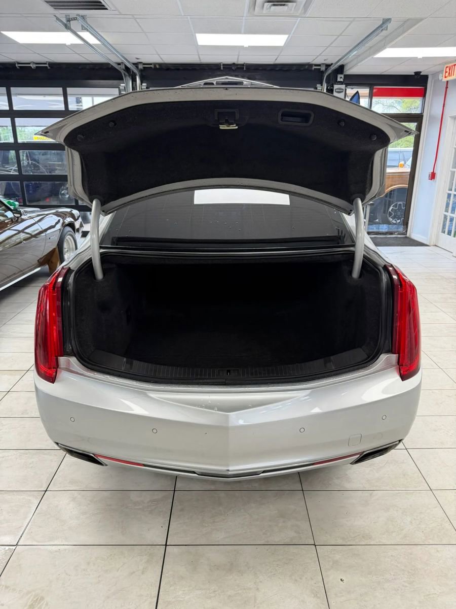 Used 2015 Cadillac XTS Luxury AWD/4WD image 14