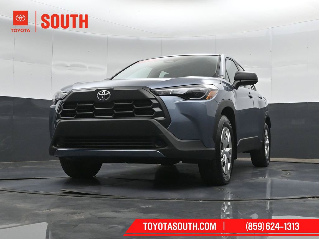 Certified 2026 Toyota Corolla Cross L AWD/4WD image 39