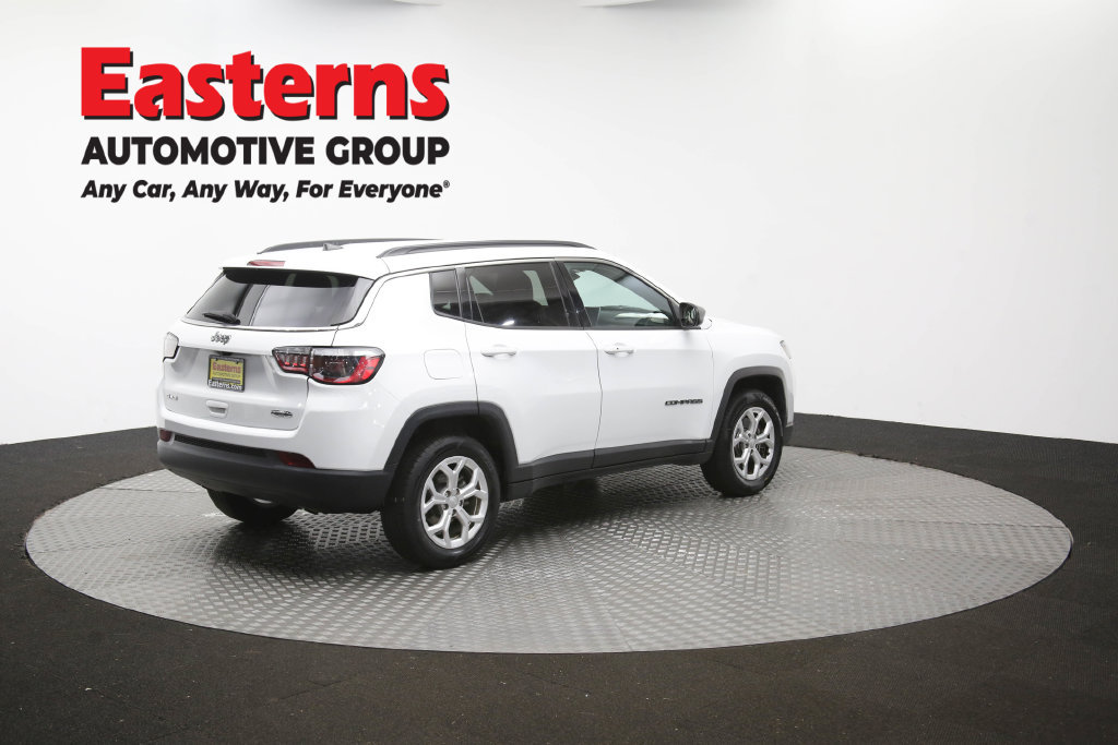 Used 2024 Jeep Compass Latitude AWD/4WD image 42