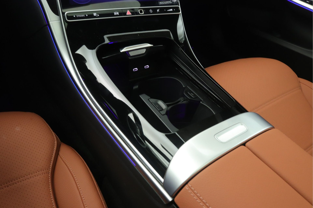 New 2026 Mercedes-Benz C 300 Sedan image 6