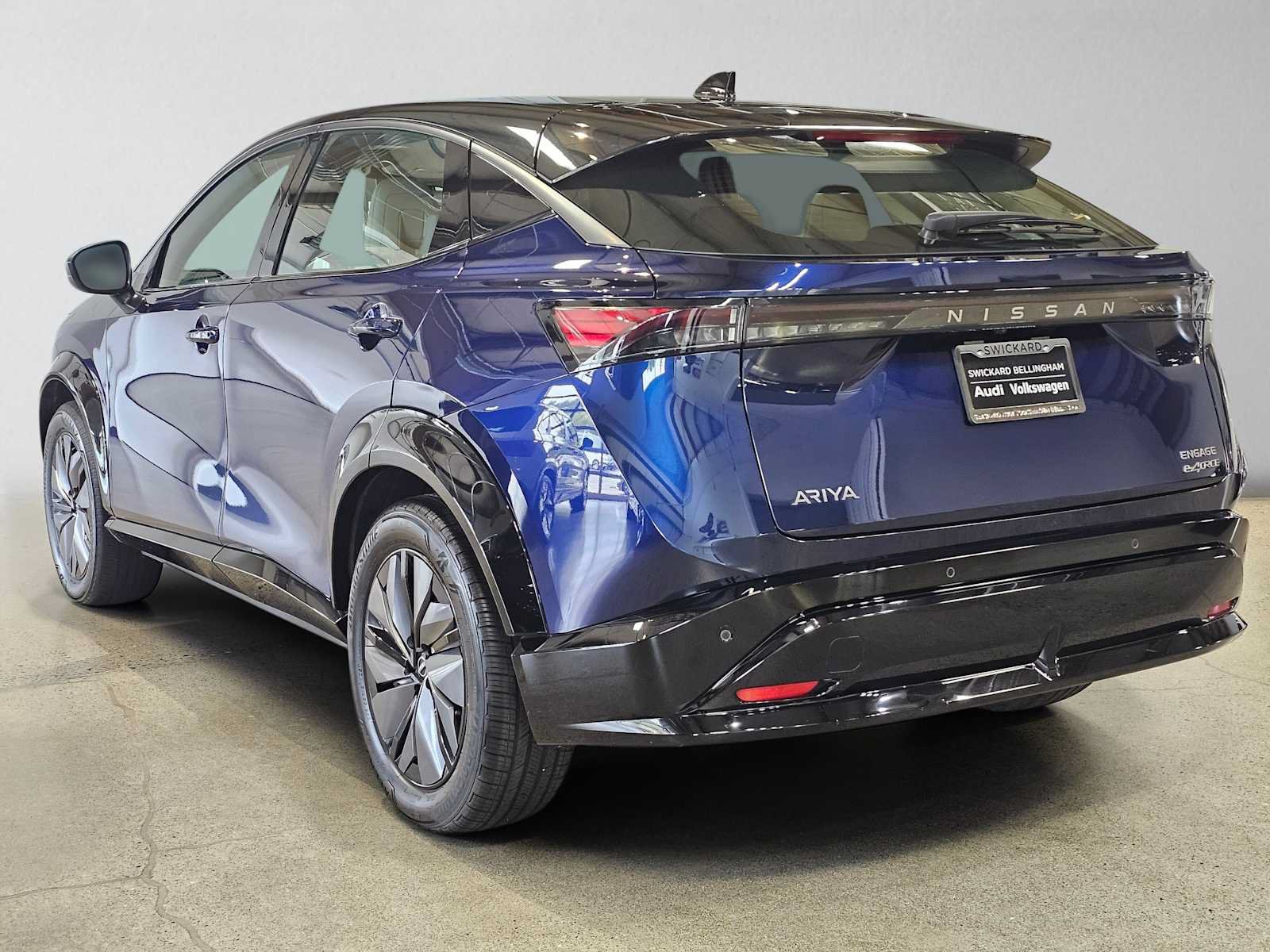 Used 2024 Nissan Ariya AWD image 5