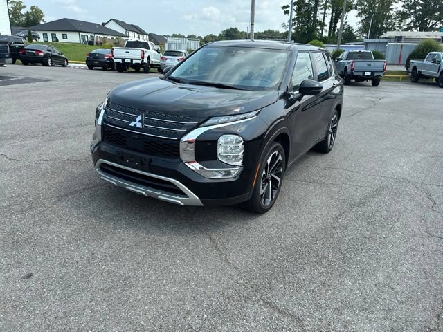 Used 2024 Mitsubishi Outlander SE AWD/4WD image 10