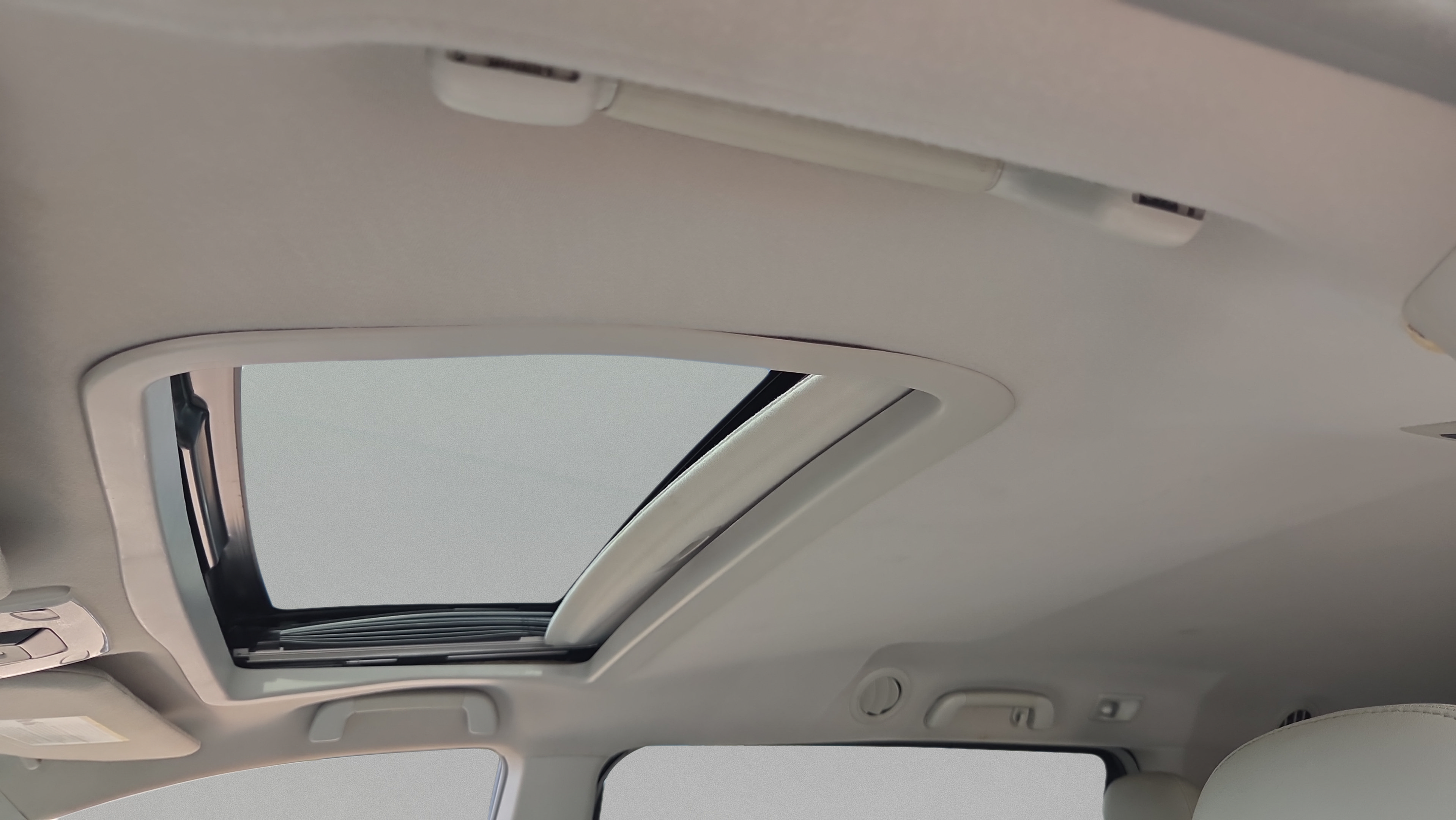 Used 2014 Toyota Sienna XLE FWD image 10