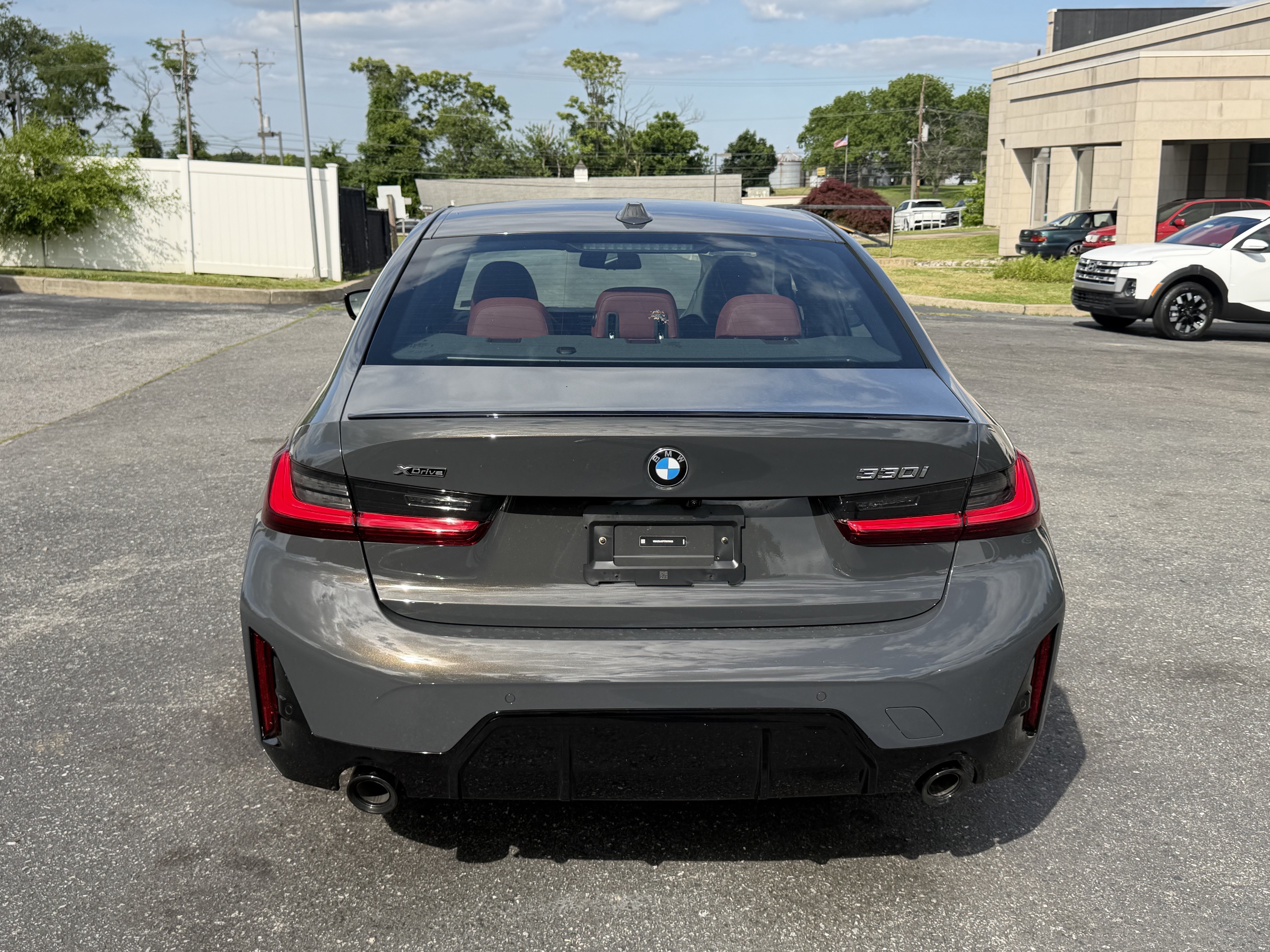 Used 2026 BMW 330i xDrive Sedan w/ M Sport Package AWD/4WD image 5