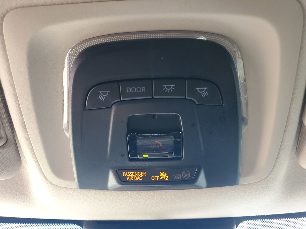 Used 2023 Toyota Corolla LE FWD image 32