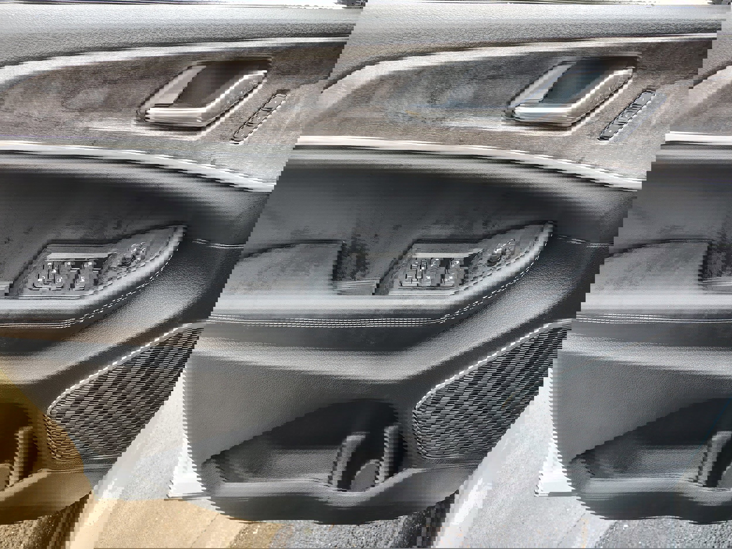 New 2026 Jeep Grand Cherokee Limited image 21