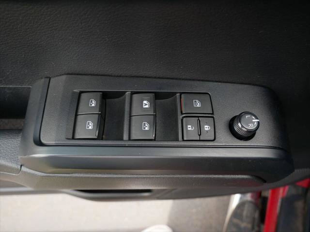 Certified 2022 Toyota Tacoma SR AWD/4WD image 17