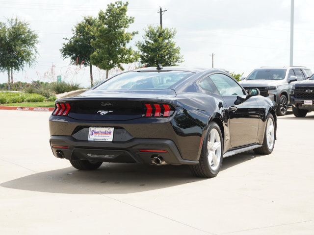 Used 2026 Ford Mustang Premium RWD image 10