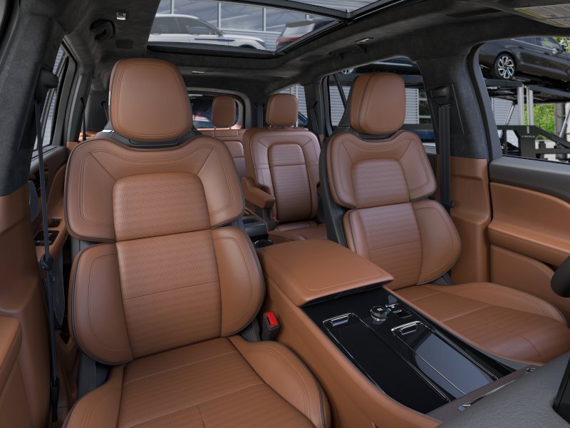 New 2026 Lincoln Aviator Black Label w/ Black Label Special Edition AWD/4WD image 10