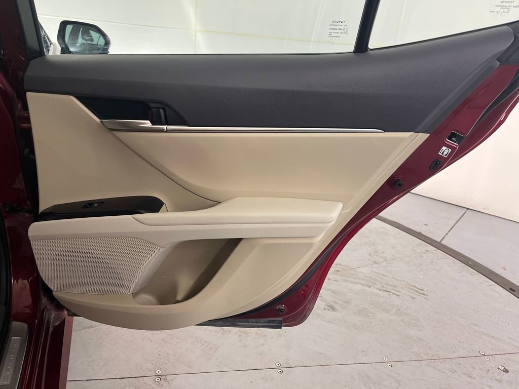Used 2018 Toyota Camry LE w/ Protection Package (Q2) image 29