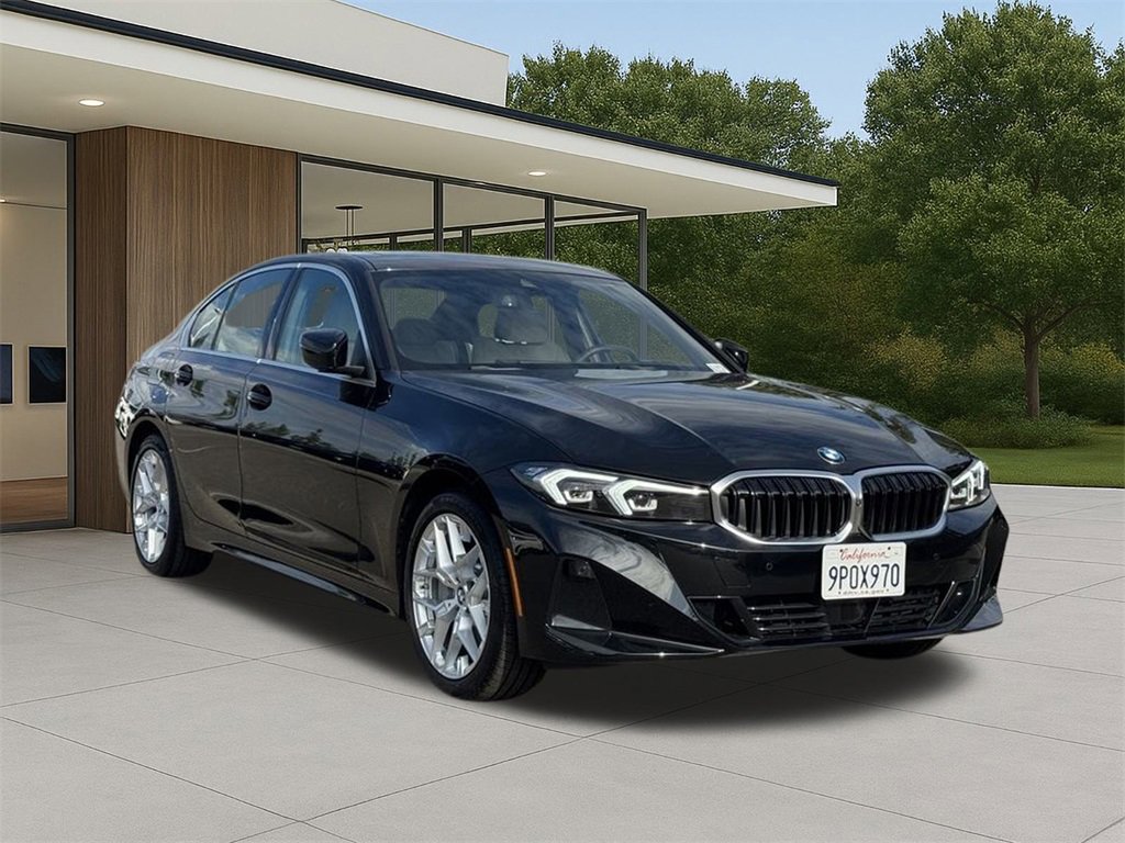 Used 2025 BMW 330i Sedan w/ Premium Package image 4