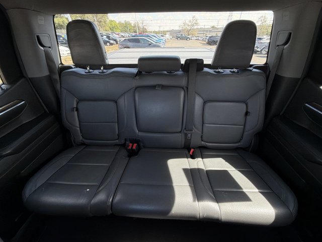 Used 2023 Chevrolet Silverado 1500 RST AWD/4WD image 16
