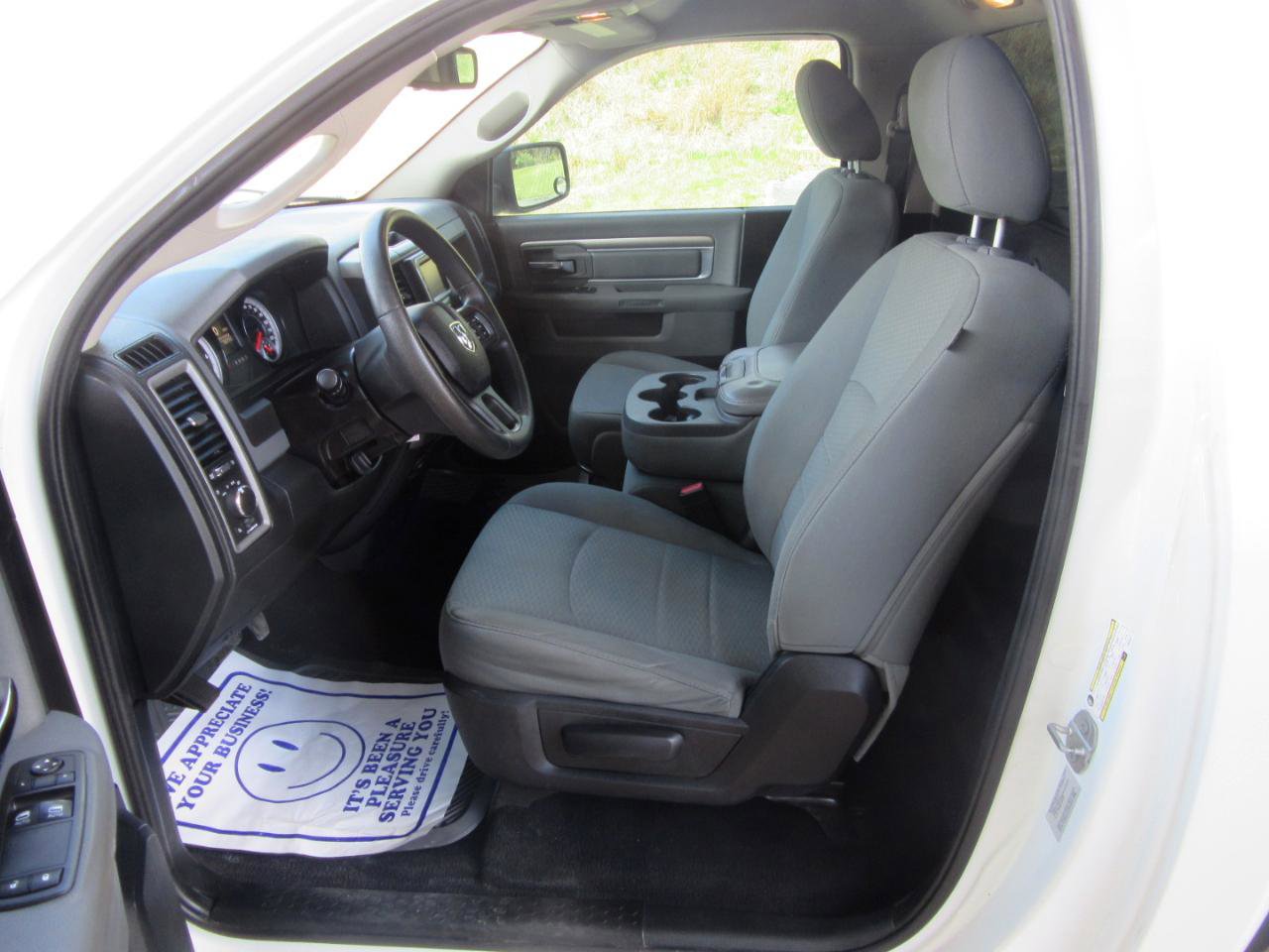 Used 2015 RAM 1500 Tradesman w/ Power & Remote Entry Group AWD/4WD image 9
