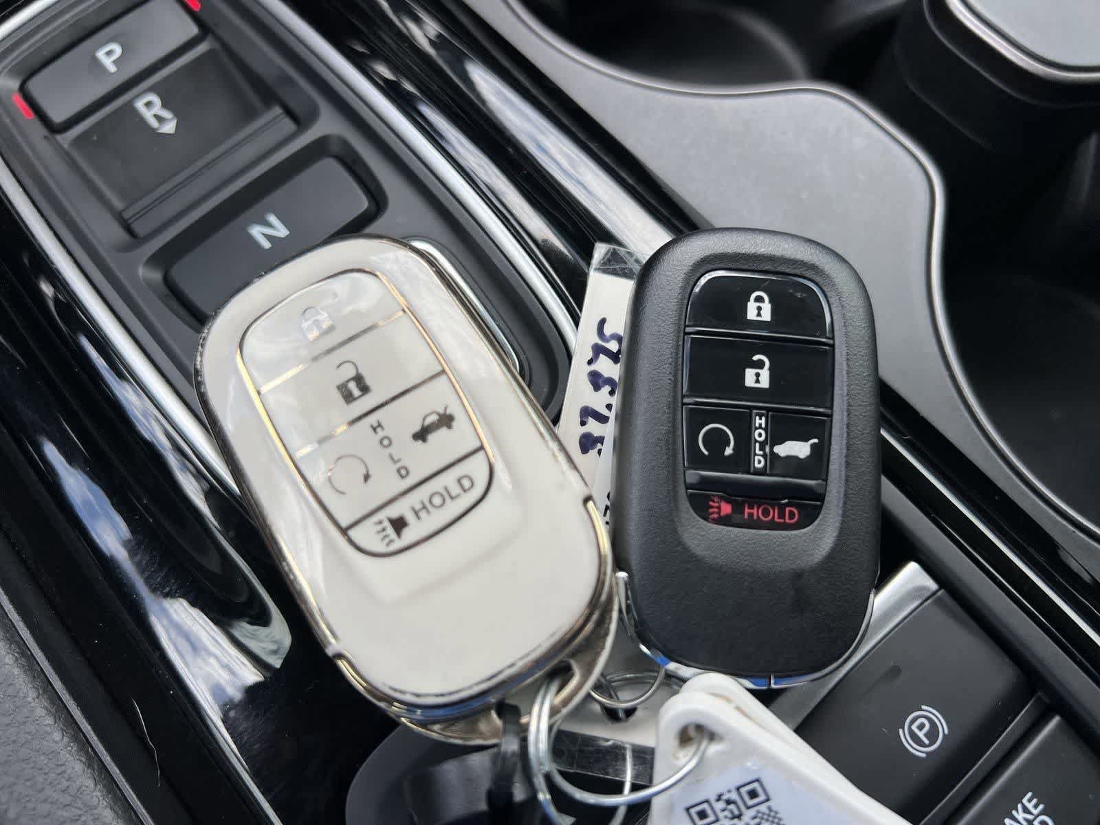 Used 2025 Honda Pilot EX-L image 35