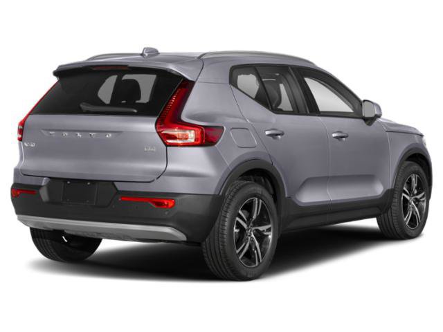 Used 2023 Volvo XC40 B5 Plus w/ Protection Package Premier AWD/4WD image 5