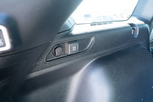 Certified 2025 Jeep Grand Cherokee Altitude AWD/4WD image 33