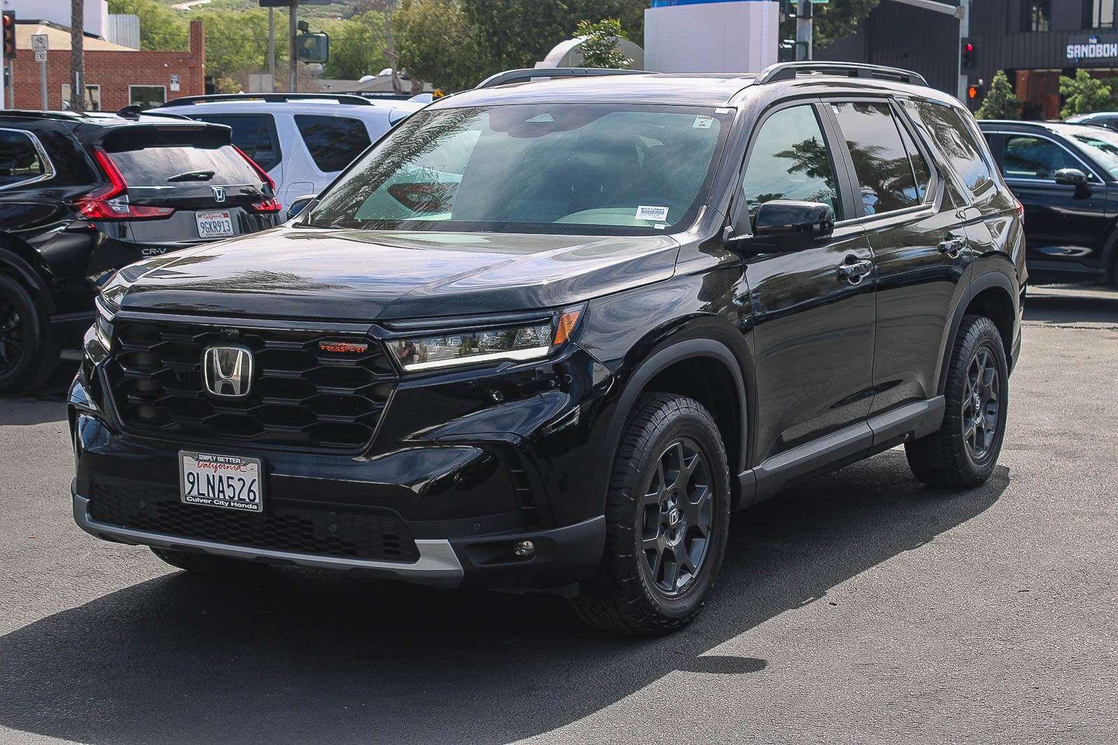 Certified 2024 Honda Pilot TrailSport image 3