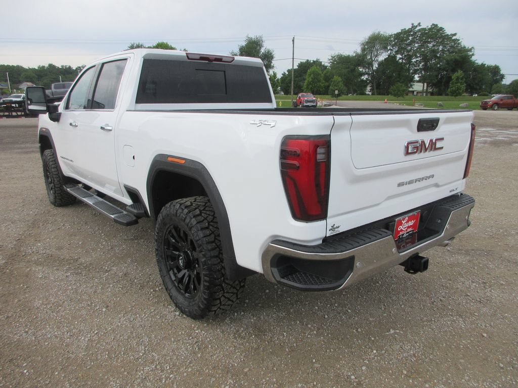 New 2026 GMC Sierra 2500 SLT w/ SLT Premium Package AWD/4WD image 10