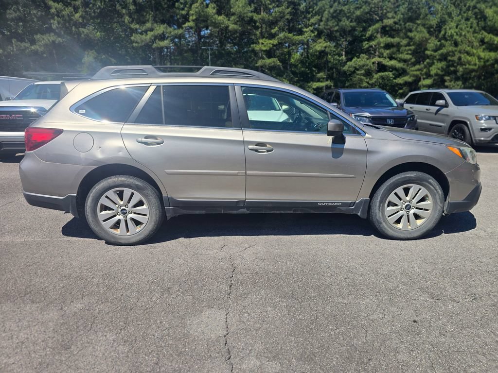Used 2015 Subaru Outback 2.5i Premium w/ Popular Package #1 AWD/4WD image 9