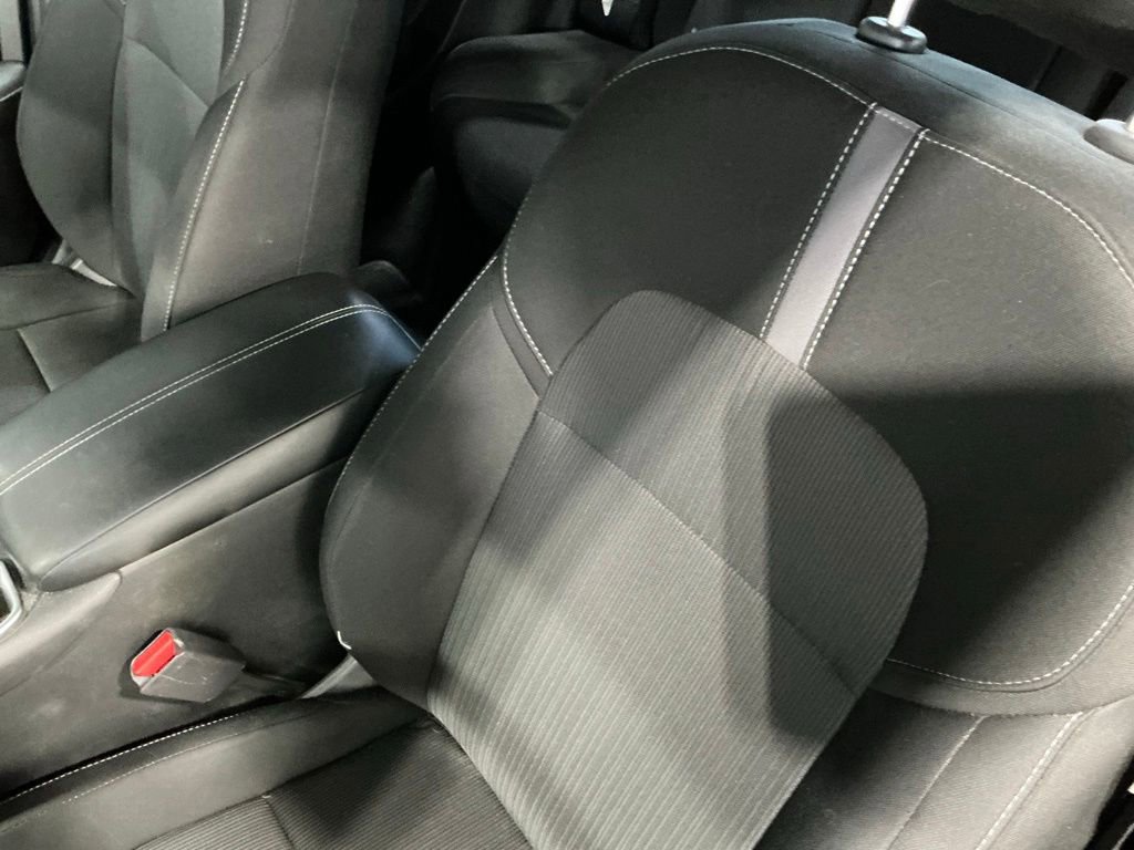 Used 2024 Nissan Sentra SV FWD image 7