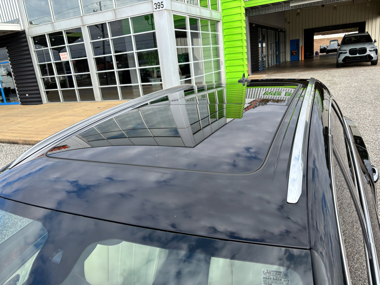 Used 2018 Bentley Bentayga Mulliner image 37