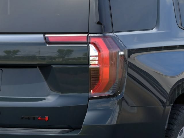 New 2026 GMC Yukon AT4 w/ AT4 Premium Plus Package AWD/4WD image 11