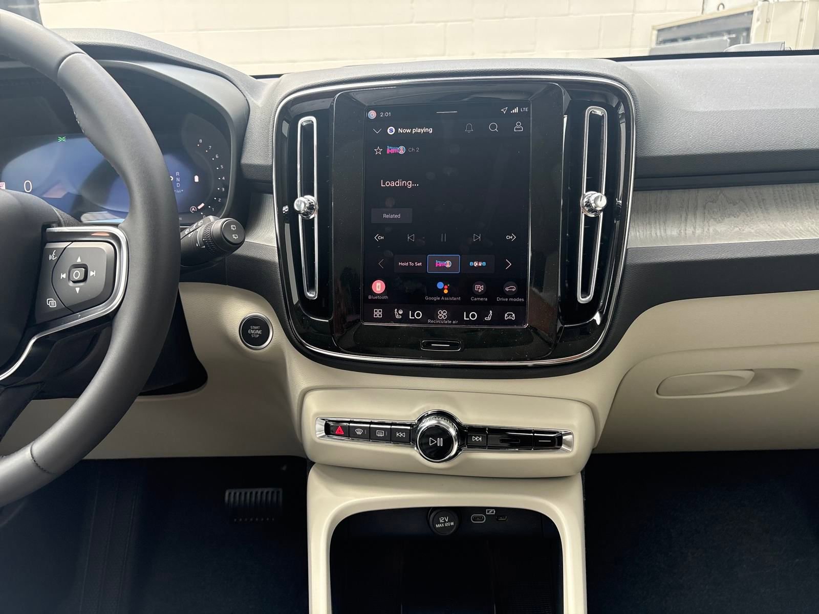 New 2026 Volvo XC40 B5 Plus w/ Protection Package Premier image 17