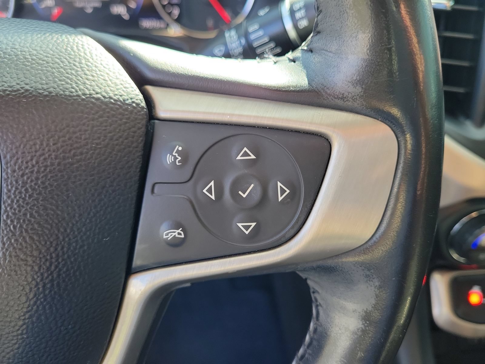Used 2020 GMC Acadia Denali FWD image 23