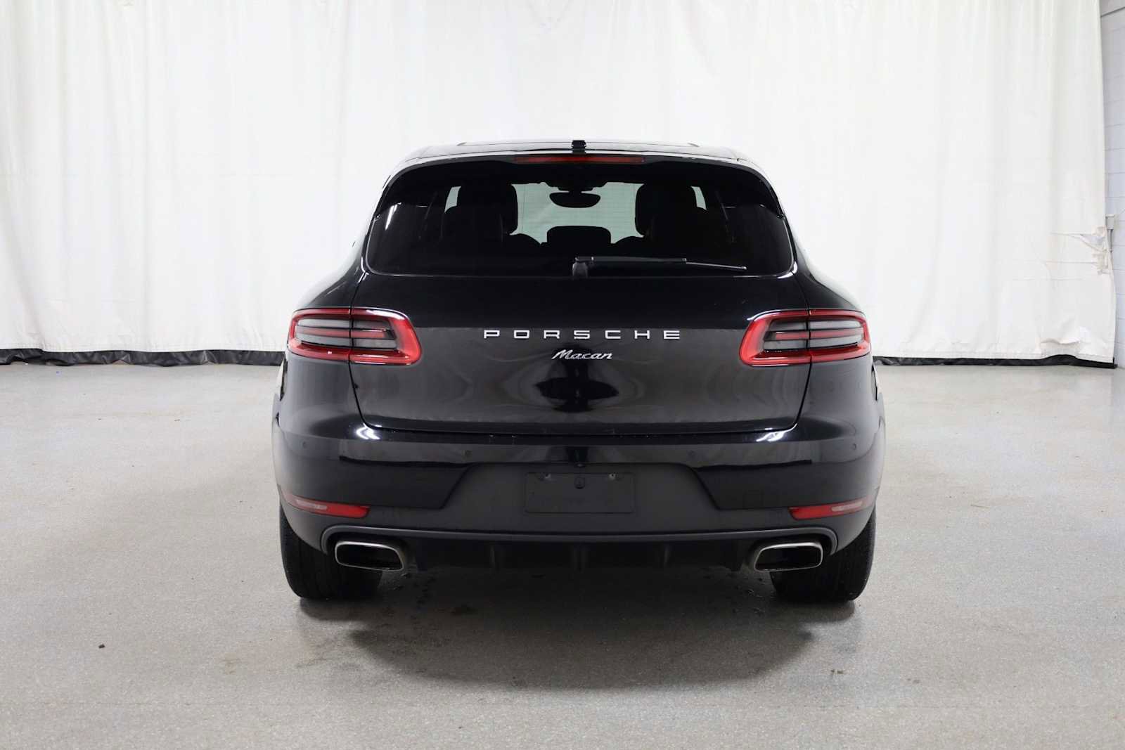 Used 2018 Porsche Macan image 7
