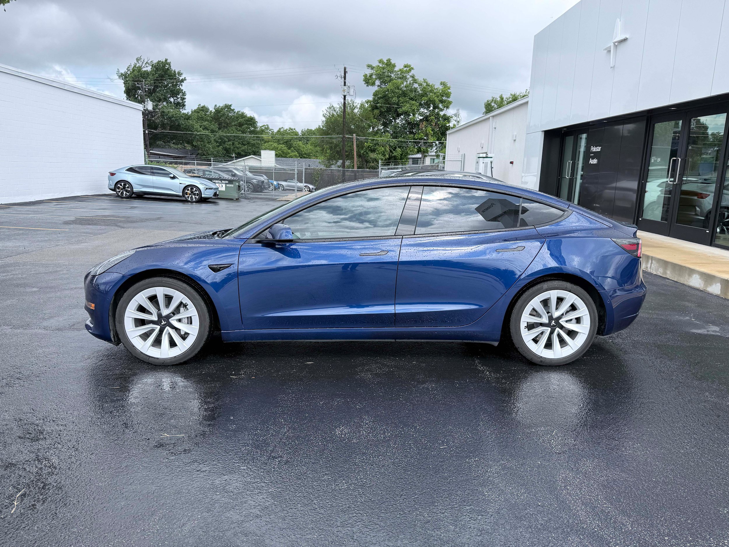 Used 2021 Tesla Model 3 Long Range AWD/4WD image 3
