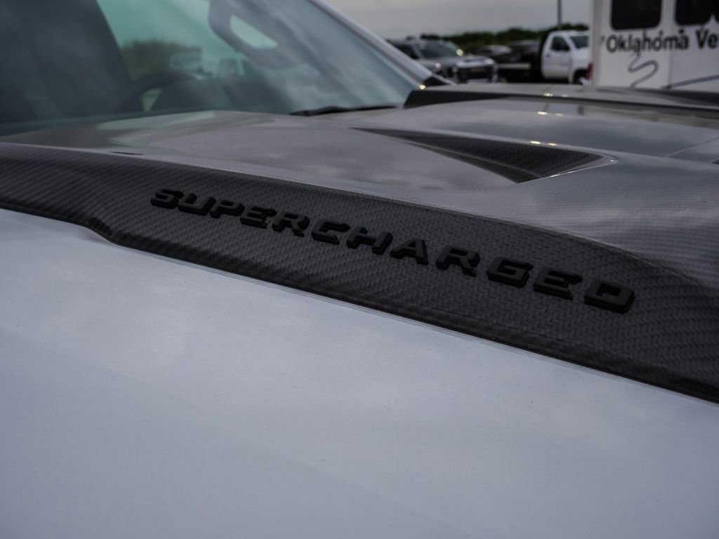 New 2026 Chevrolet Silverado 1500 ZR2 w/ Dark Appearance Package AWD/4WD image 13