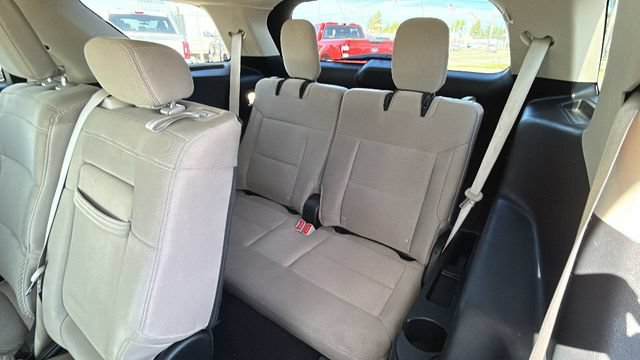 Certified 2022 Ford Explorer XLT RWD image 16