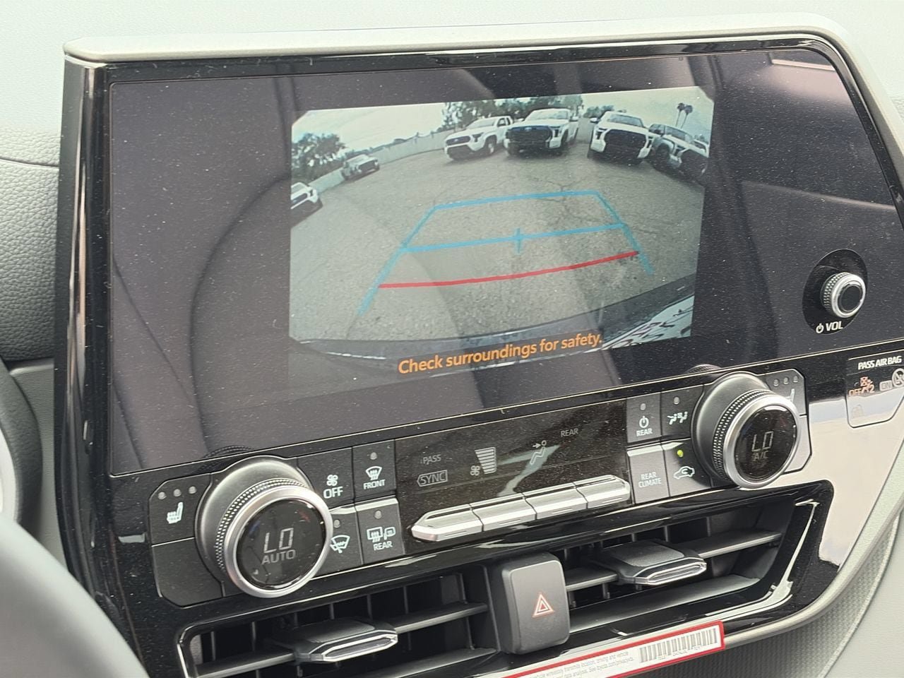 New 2026 Toyota Highlander XLE AWD/4WD image 15