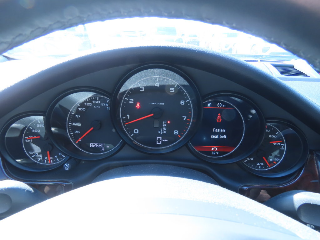 Used 2013 Porsche Panamera 4 image 19