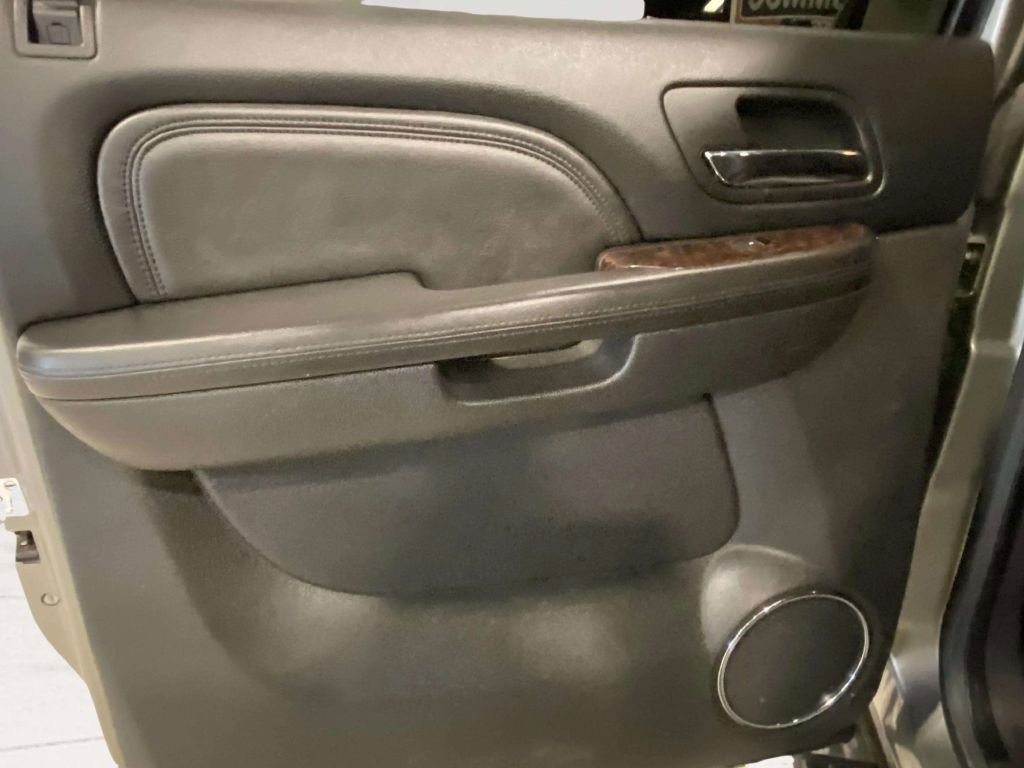 Used 2013 GMC Sierra 3500 Denali w/ Snow Plow Prep Package image 23