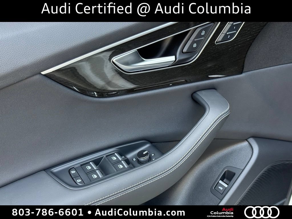 Certified 2025 Audi Q8 Premium Plus AWD/4WD image 21