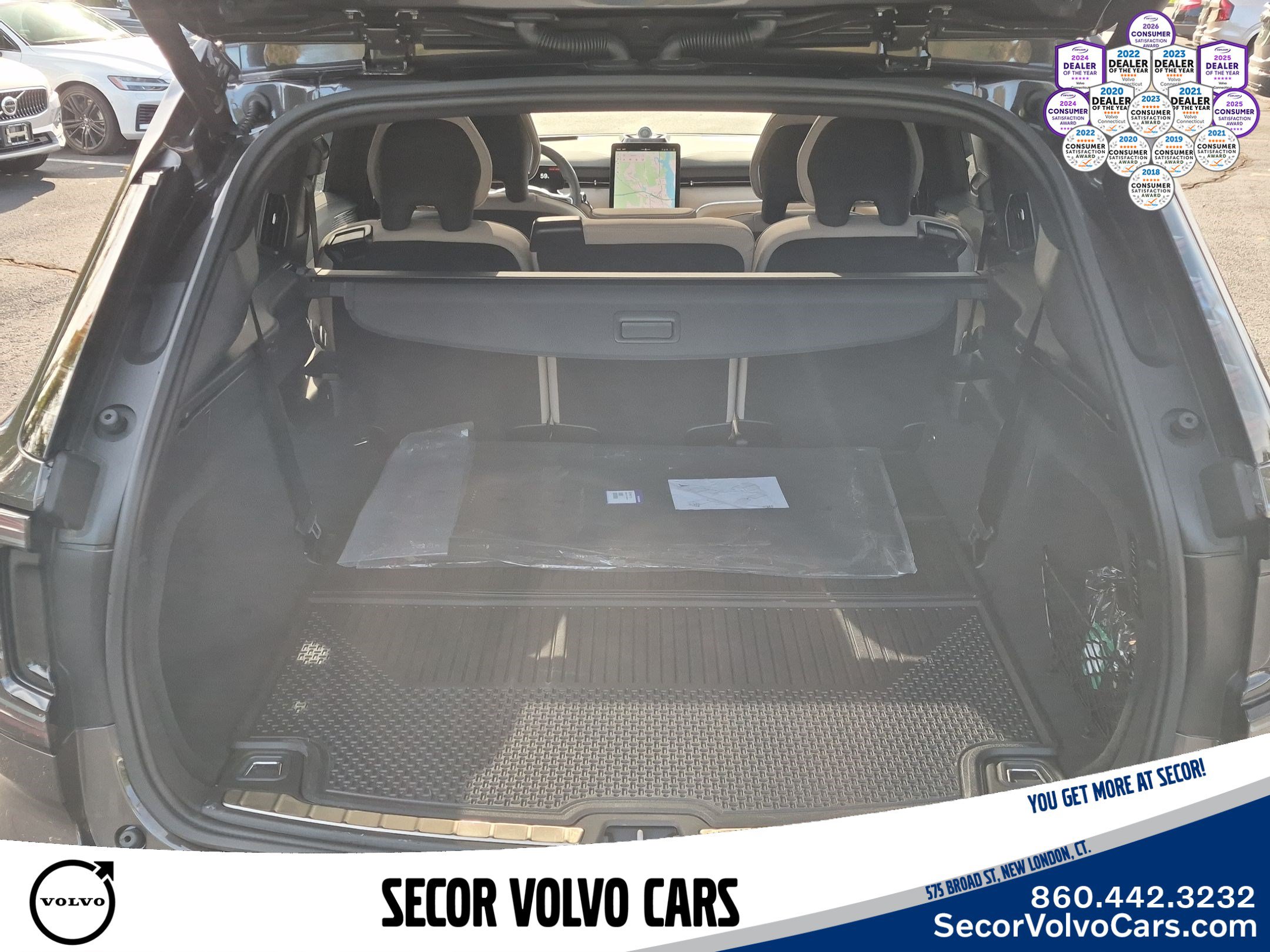 Used 2025 Volvo EX90 Ultra w/ Protection Package Premier AWD/4WD image 7