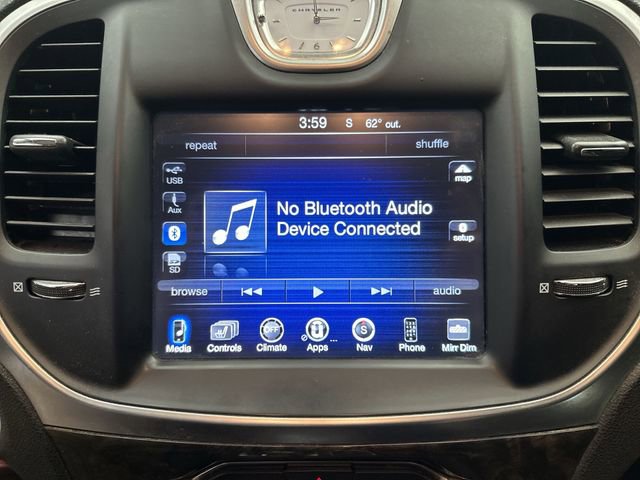 Used 2016 Chrysler 300 C image 14