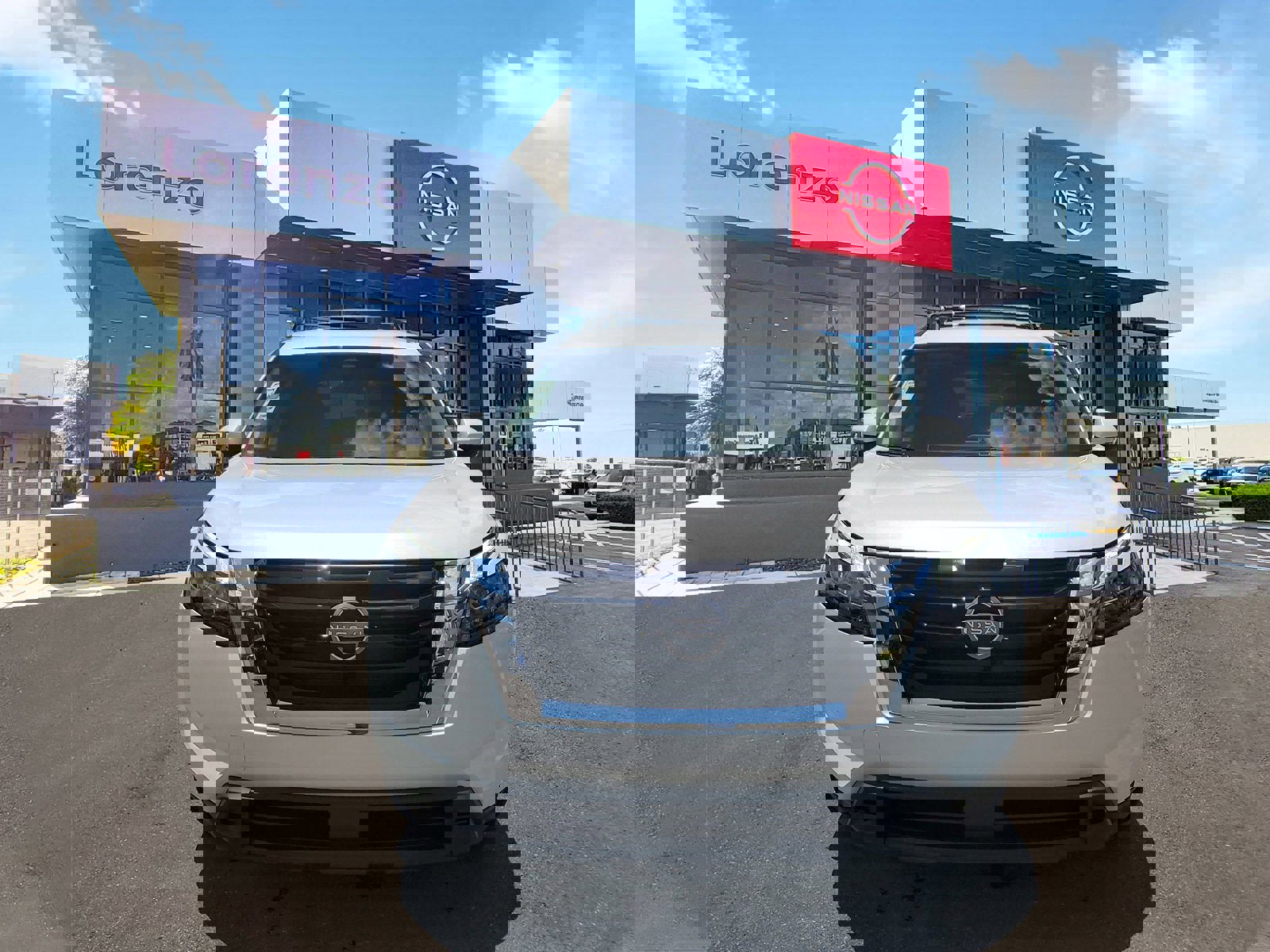 New 2025 Nissan Pathfinder SV image 2