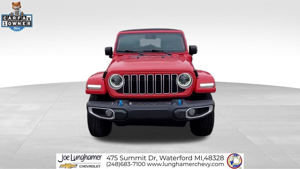 Used 2024 Jeep Wrangler Unlimited Sahara image 3