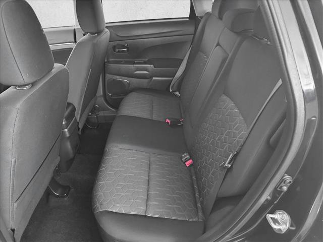 Used 2024 Mitsubishi Outlander Sport ES image 17