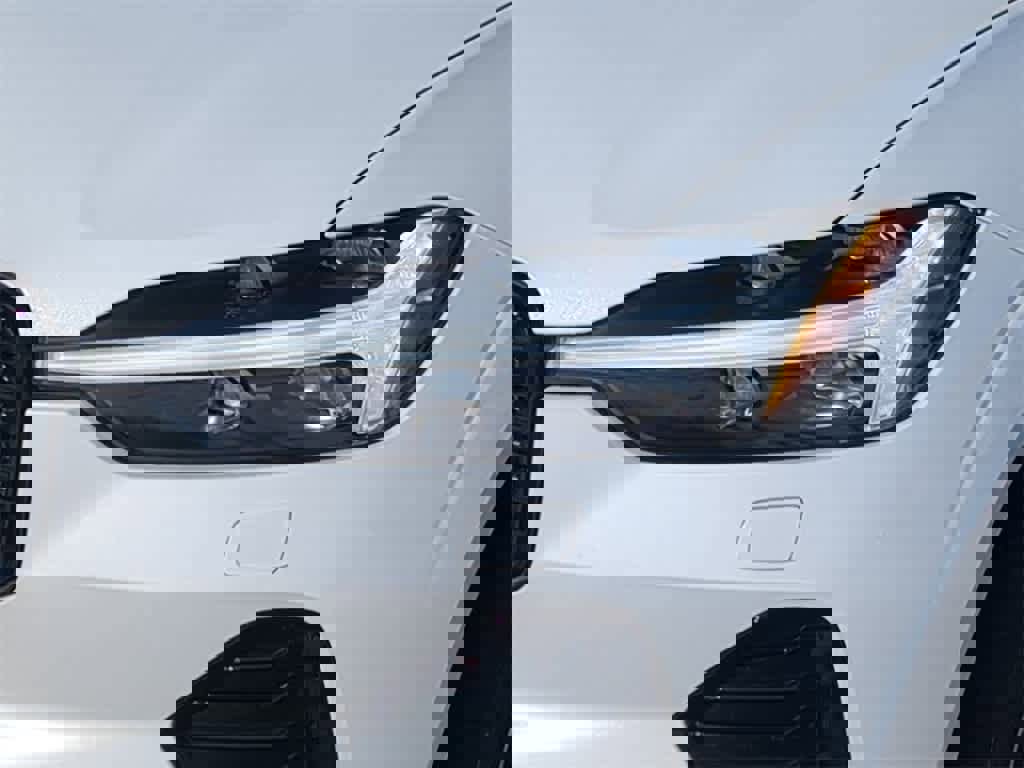 Used 2025 Volvo XC60 T8 Core w/ Protection Package Premier image 10