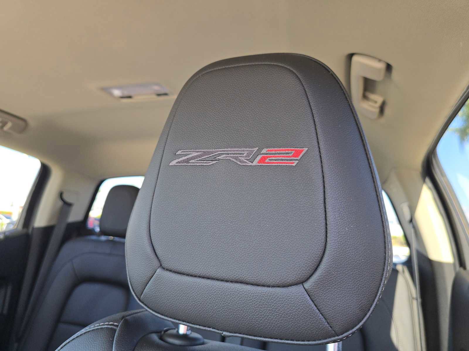 Used 2018 Chevrolet Colorado ZR2 image 23