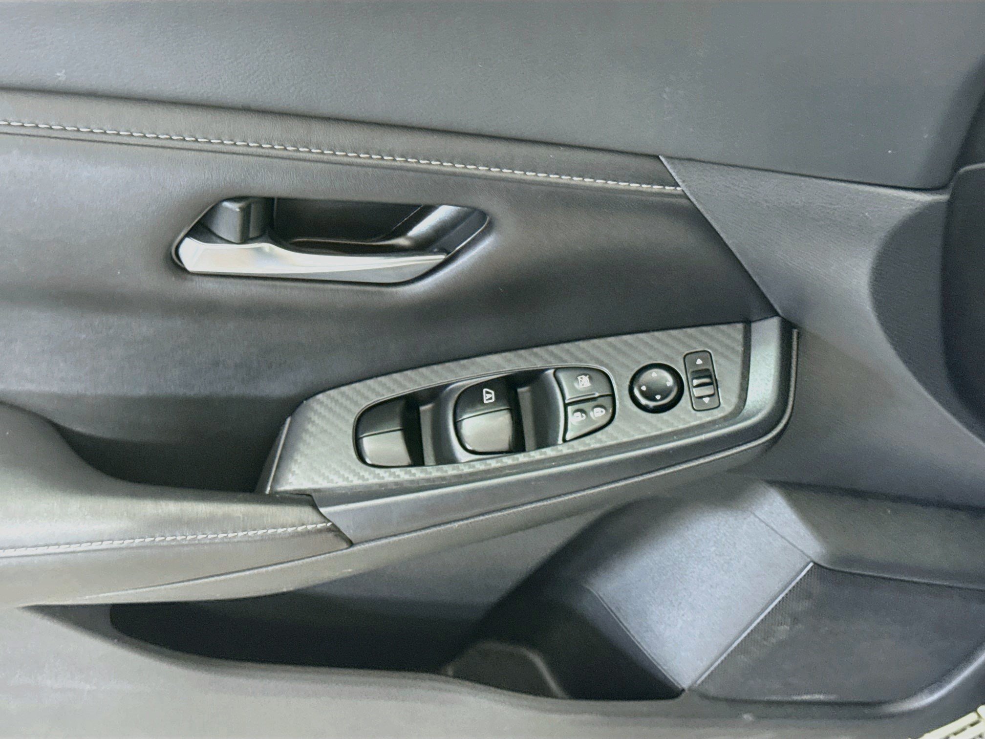 Used 2022 Nissan Sentra SV FWD image 24