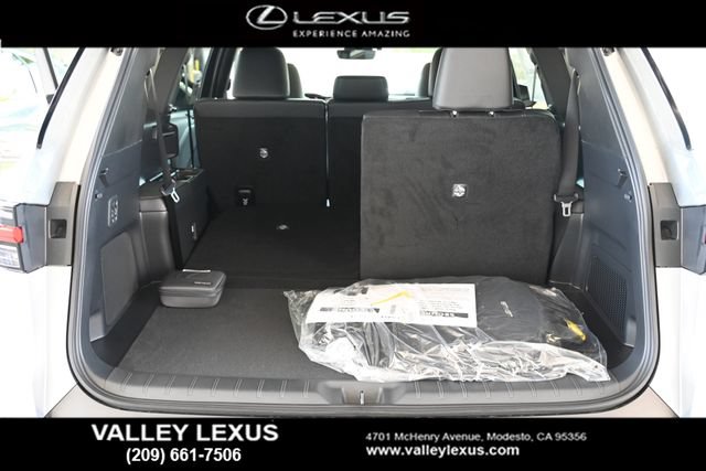 New 2026 Lexus TX 350 AWD image 18