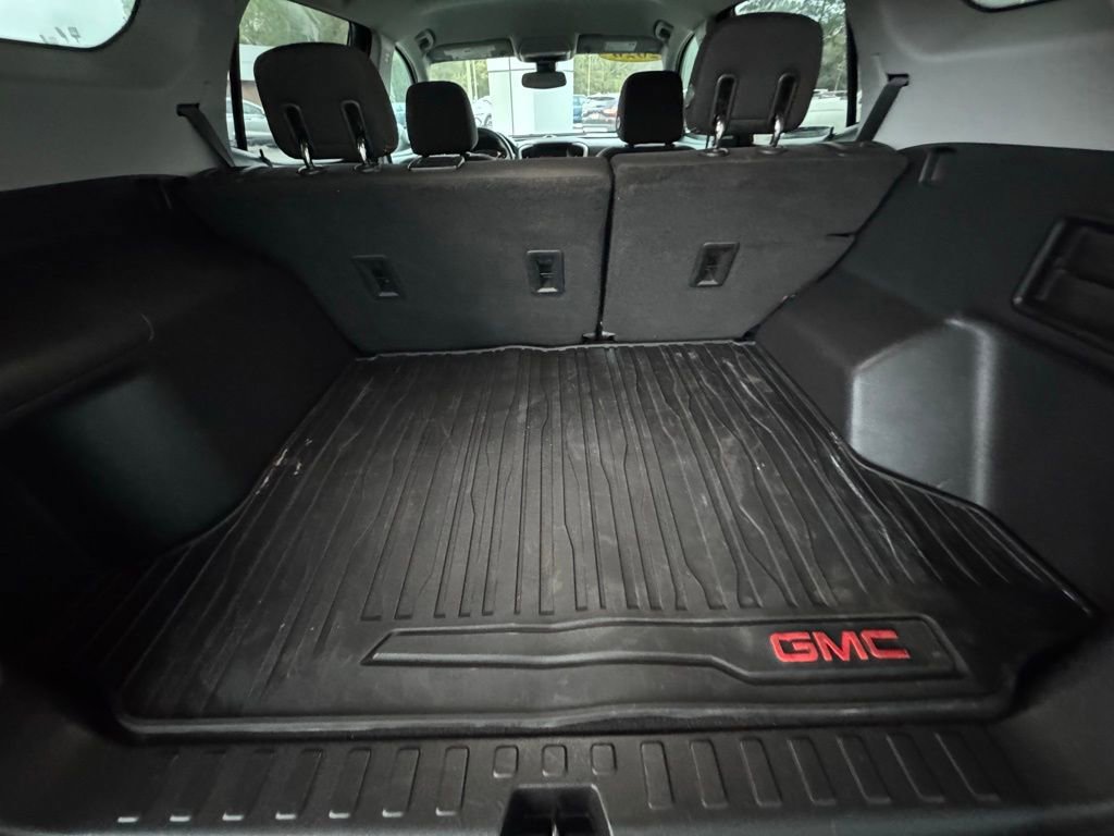 Used 2020 GMC Terrain SLE FWD image 10
