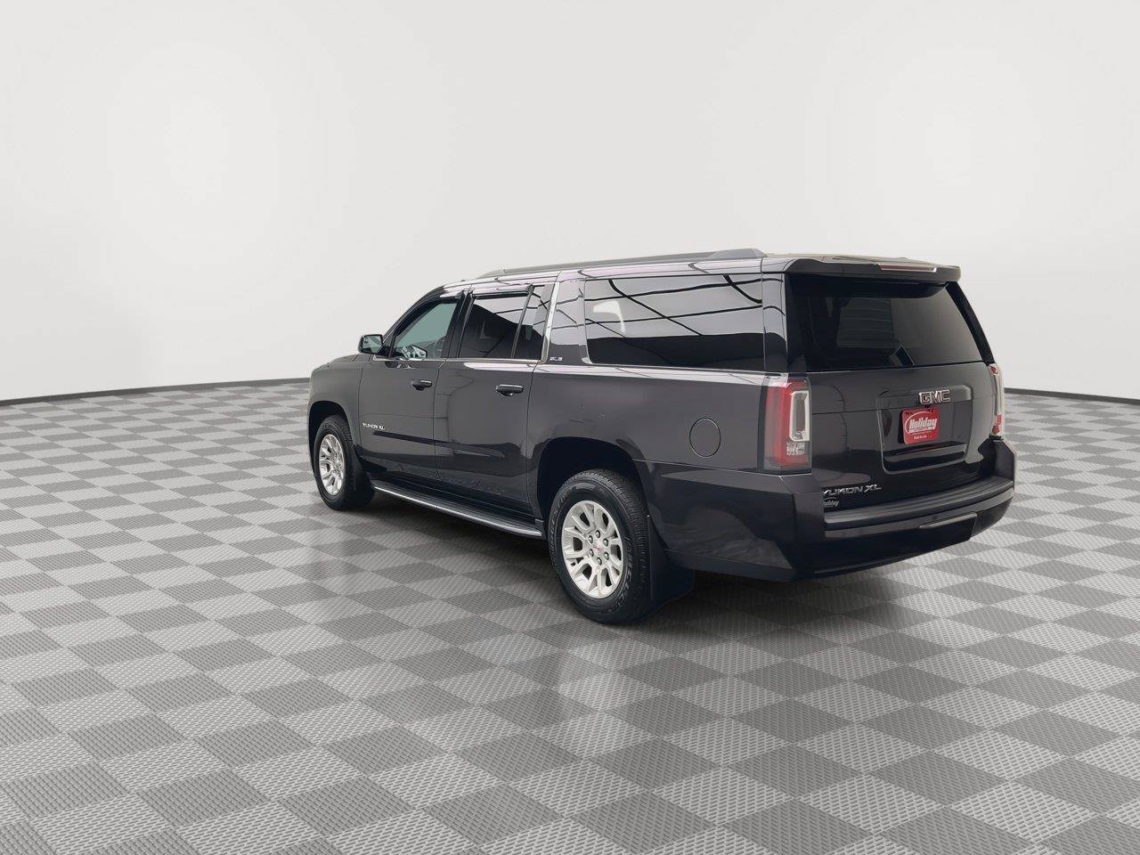 Used 2015 GMC Yukon XL SLE AWD/4WD image 34