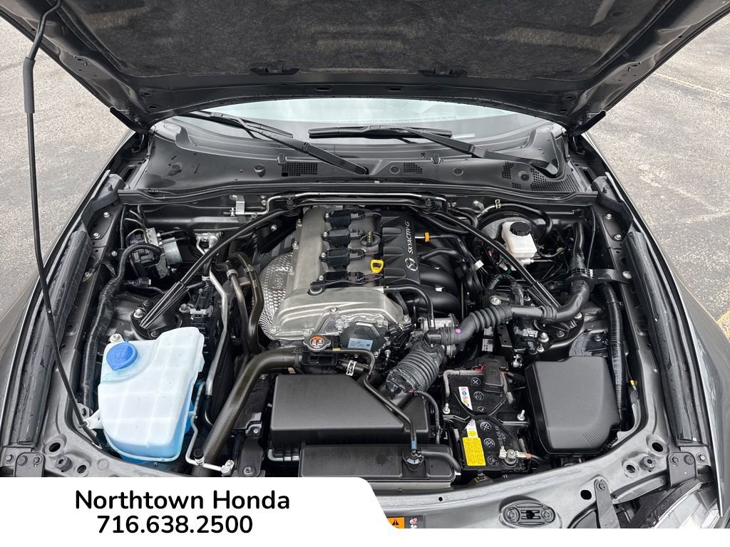 Used 2024 MAZDA MX-5 Miata RF Grand Touring w/ Weather Package RWD image 15
