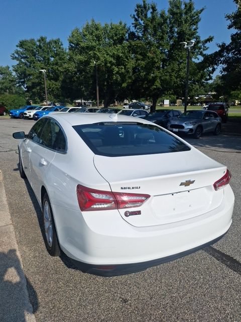 Used 2022 Chevrolet Malibu LT FWD image 7